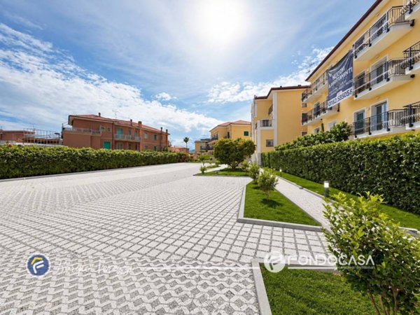 appartamento in vendita a Borgio Verezzi in zona Borgio