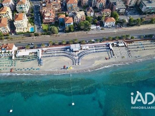 appartamento in vendita a Borgio Verezzi in zona Borgio