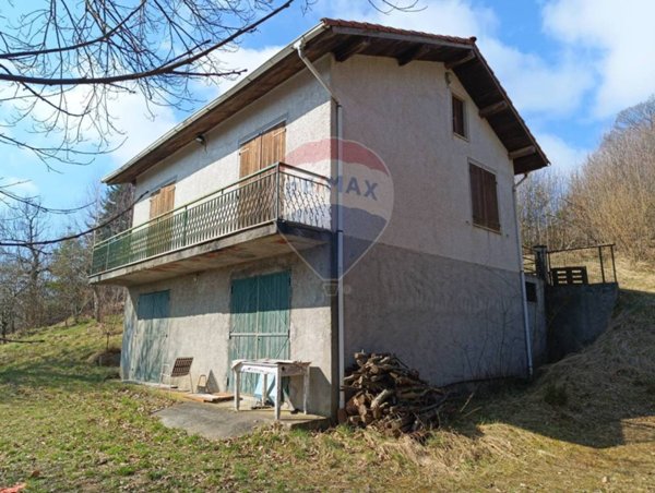 casa indipendente in vendita a Bormida