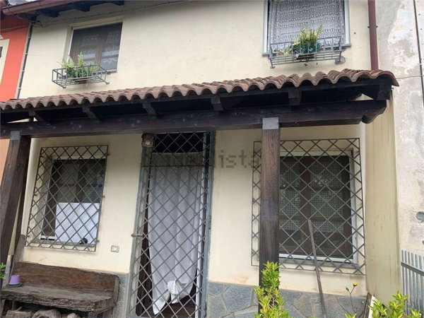 casa semindipendente in vendita a Bormida