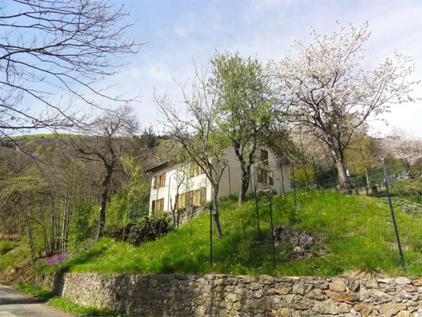casa indipendente in vendita a Bormida in zona Chiesa