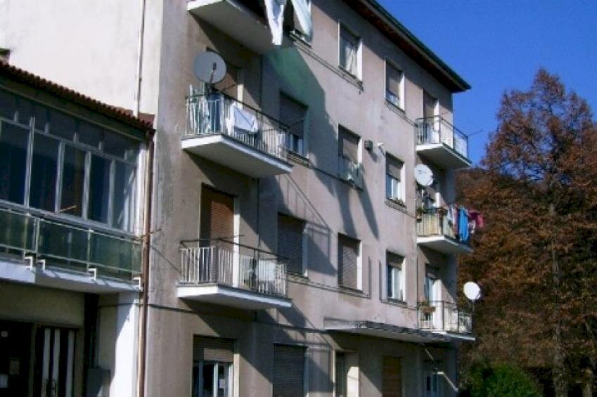 appartamento in vendita a Cairo Montenotte in zona Ferrania