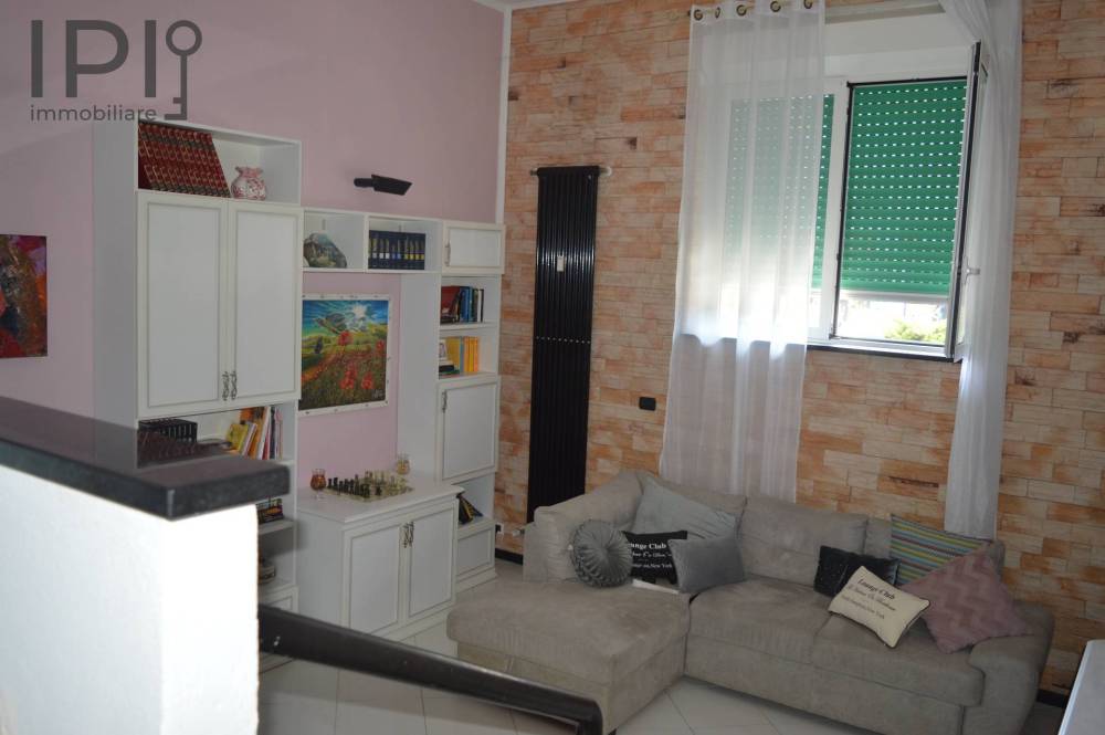 appartamento in vendita a Cairo Montenotte