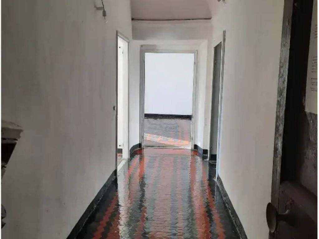 appartamento in vendita a Cairo Montenotte in zona Ferrania