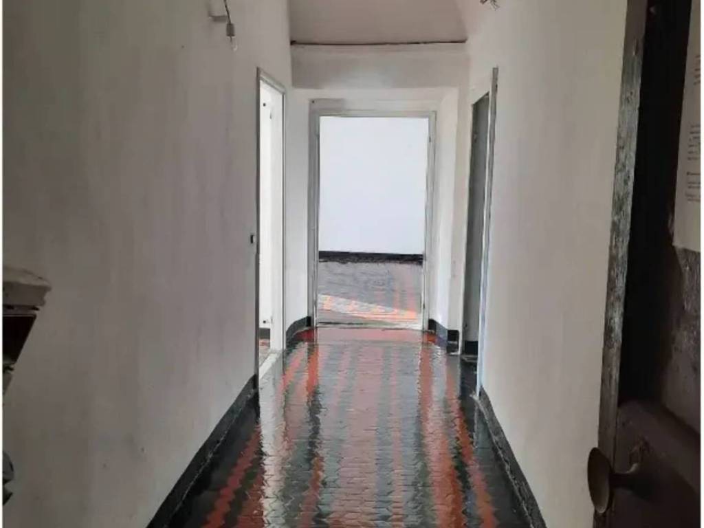 appartamento in vendita a Cairo Montenotte in zona Ferrania