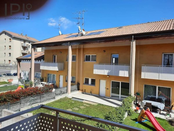 casa indipendente in vendita a Cairo Montenotte