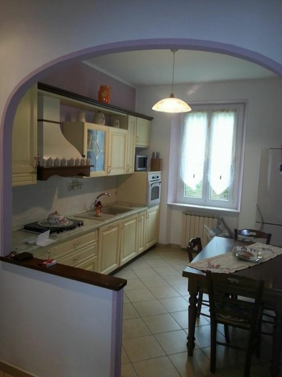 appartamento in vendita a Cairo Montenotte in zona Ferrania
