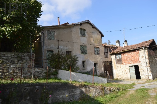 casa semindipendente in vendita a Cairo Montenotte