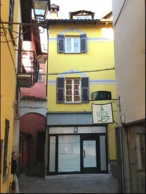 casa indipendente in vendita a Cairo Montenotte
