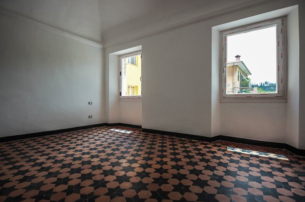 appartamento in vendita a Cairo Montenotte in zona Ferrania