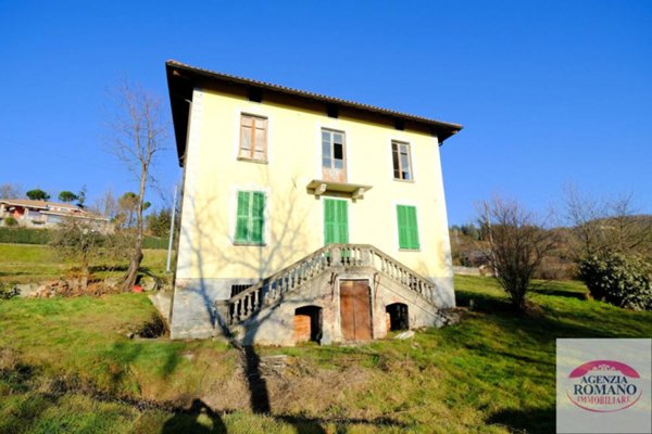 casa indipendente in vendita a Cairo Montenotte