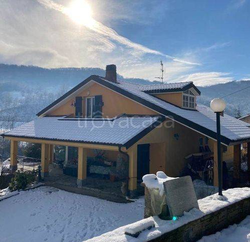 casa indipendente in vendita a Cairo Montenotte