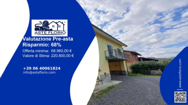 casa indipendente in vendita a Cairo Montenotte in zona Ville