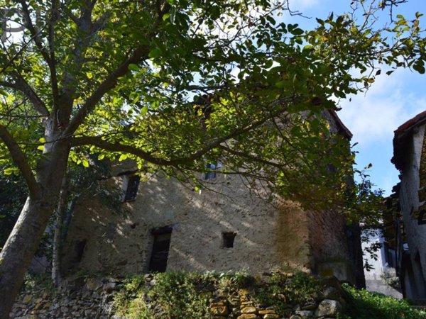 casa indipendente in vendita a Cairo Montenotte