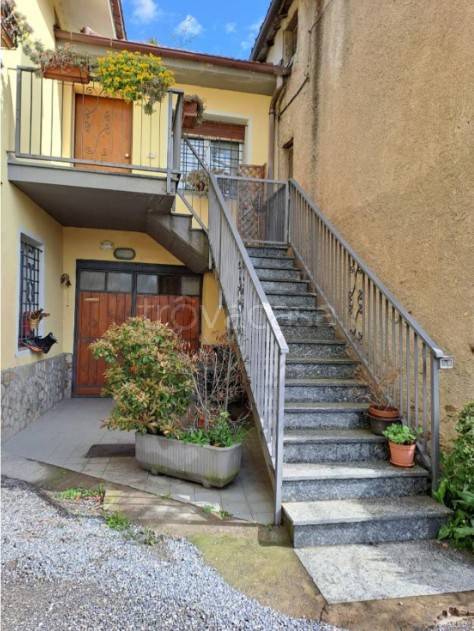 appartamento in vendita a Cairo Montenotte in zona Ville