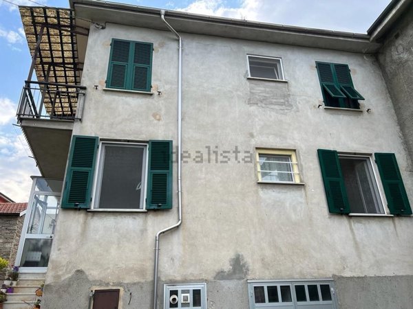 casa indipendente in vendita a Cairo Montenotte