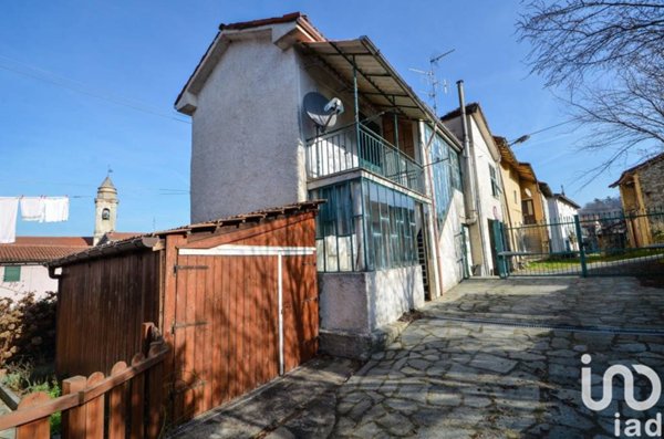 casa indipendente in vendita a Cairo Montenotte