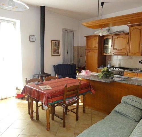 casa indipendente in vendita a Cairo Montenotte