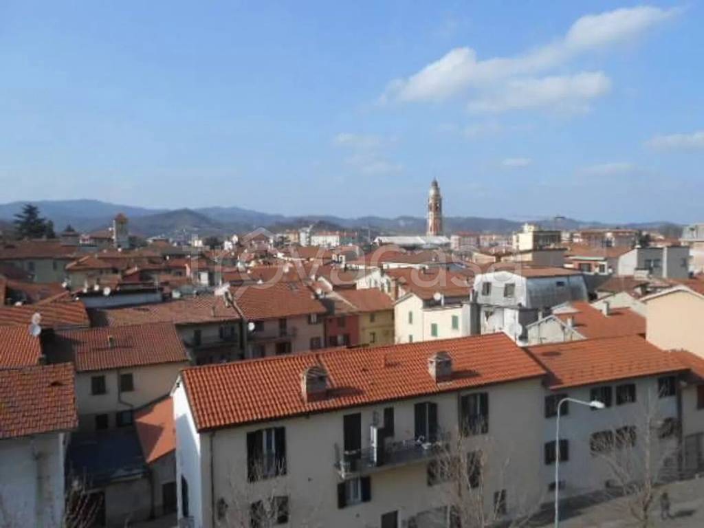 appartamento in vendita a Cairo Montenotte