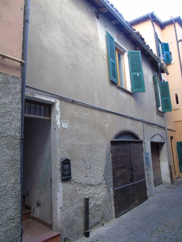 casa indipendente in vendita a Cairo Montenotte