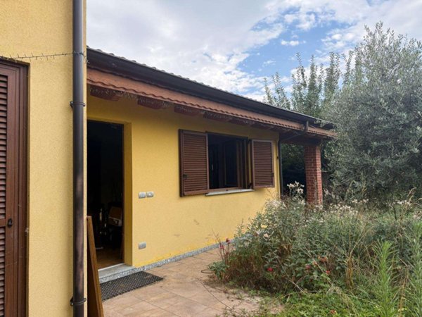 casa indipendente in vendita a Cairo Montenotte