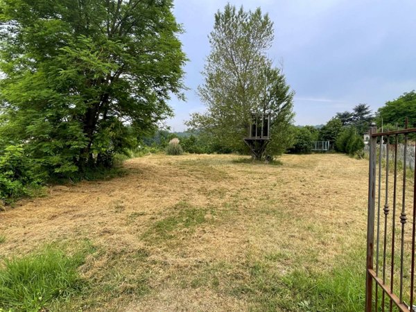 locale di sgombero in vendita a Cairo Montenotte
