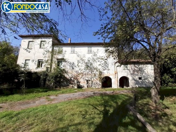 casa indipendente in vendita a Cairo Montenotte