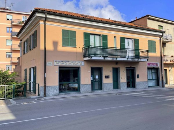 casa indipendente in vendita a Cairo Montenotte