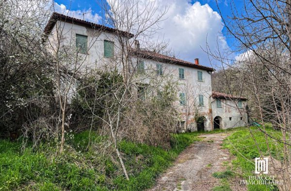 casa indipendente in vendita a Cairo Montenotte