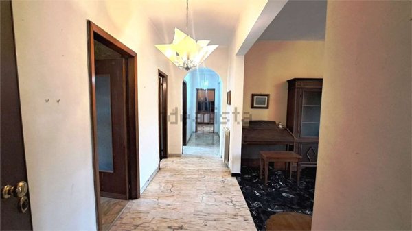 appartamento in vendita a Cairo Montenotte in zona Ferrania