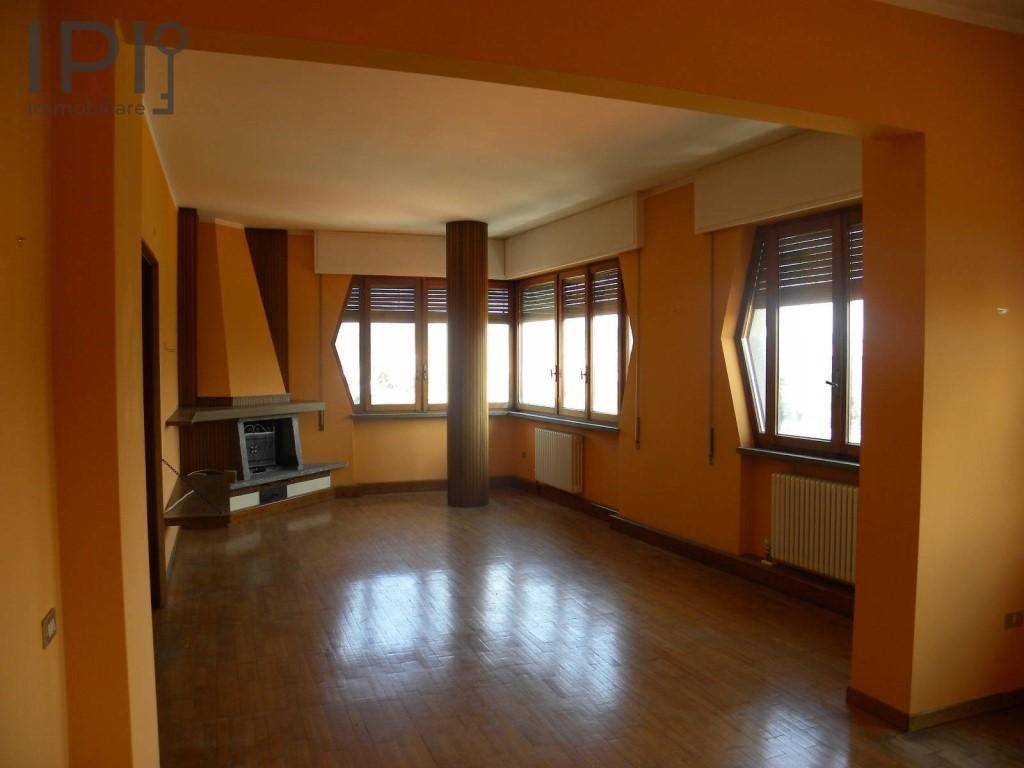 appartamento in vendita a Cairo Montenotte