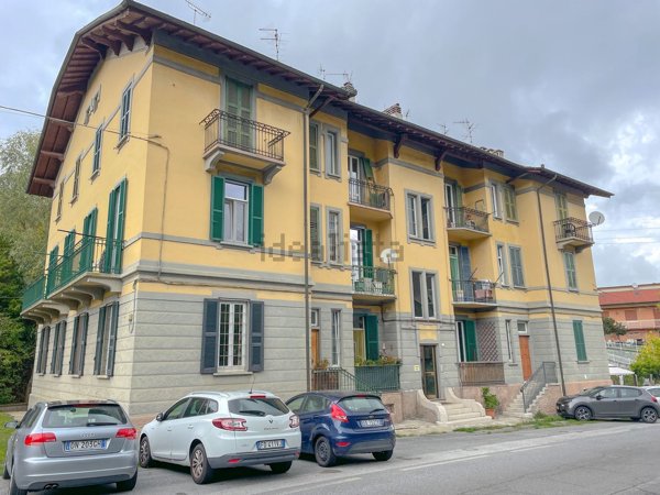 appartamento in vendita a Cairo Montenotte in zona Ferrania