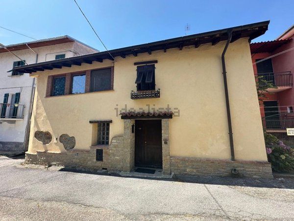 casa semindipendente in vendita a Cairo Montenotte