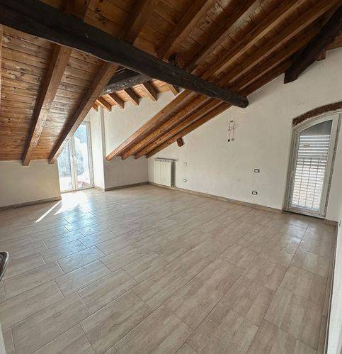 appartamento in vendita a Cairo Montenotte in zona Ferrania