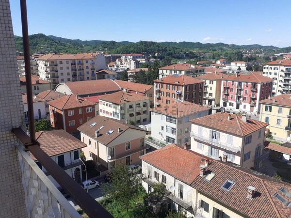 appartamento in vendita a Cairo Montenotte