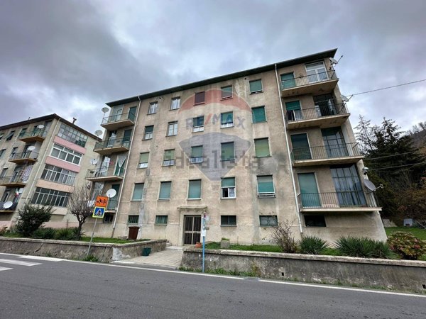 appartamento in vendita a Cairo Montenotte in zona Bragno