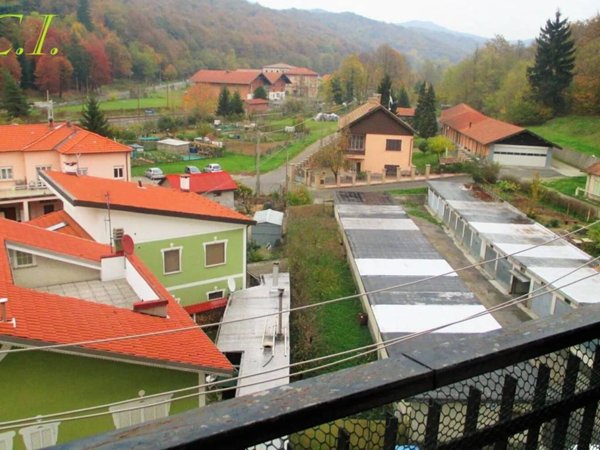 appartamento in vendita a Cairo Montenotte in zona Ferrania