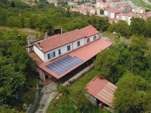 casa indipendente in vendita a Cairo Montenotte