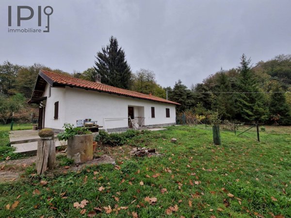 casa indipendente in vendita a Cairo Montenotte