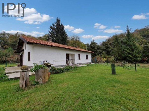 casa indipendente in vendita a Cairo Montenotte