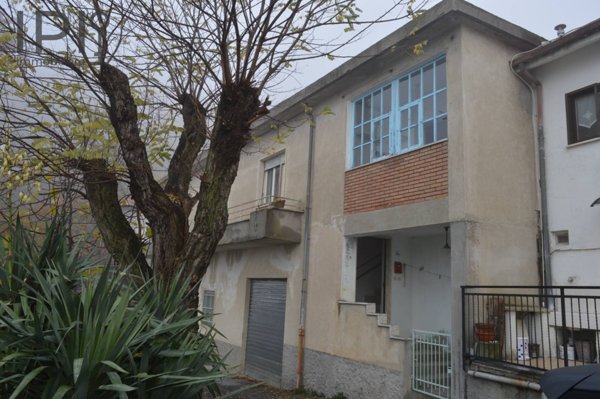 casa semindipendente in vendita a Cairo Montenotte