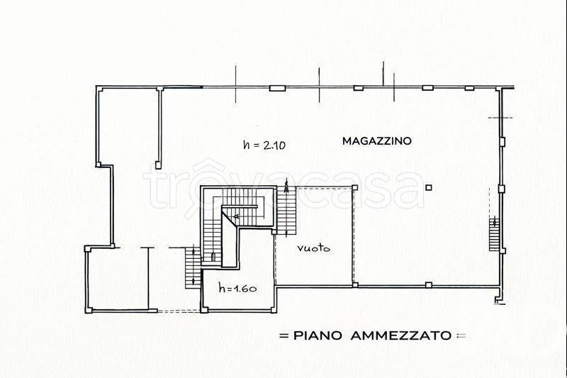 locale commerciale in vendita a Cairo Montenotte