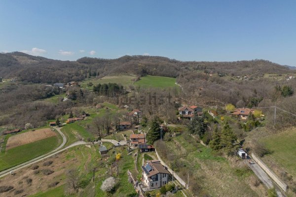 casa indipendente in vendita a Cairo Montenotte
