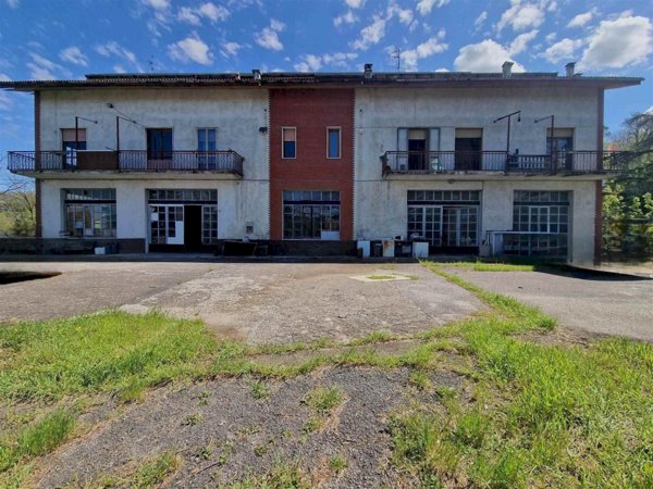 casa indipendente in vendita a Cairo Montenotte