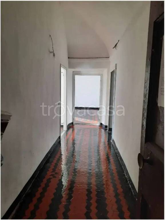 appartamento in vendita a Cairo Montenotte in zona Ferrania