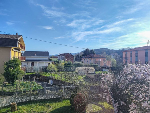 appartamento in vendita a Cairo Montenotte