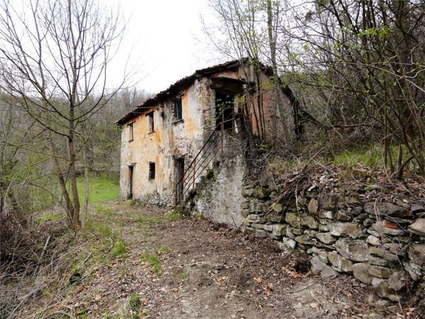 pentavano in vendita a Cairo Montenotte