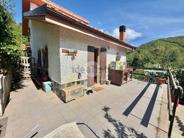 casa indipendente in vendita a Cairo Montenotte