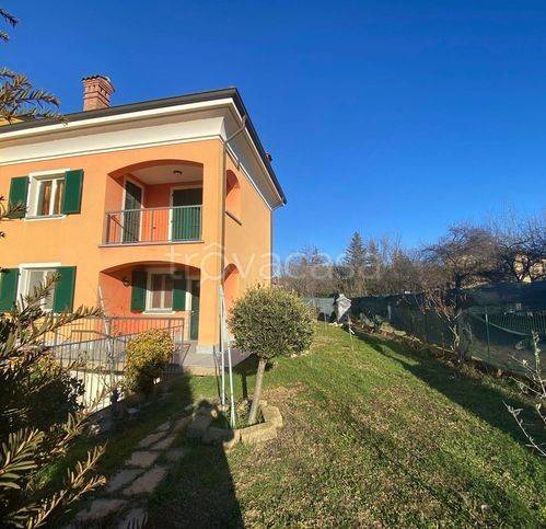 casa indipendente in vendita a Cairo Montenotte