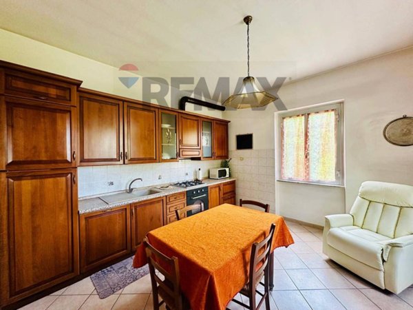 casa indipendente in vendita a Cairo Montenotte